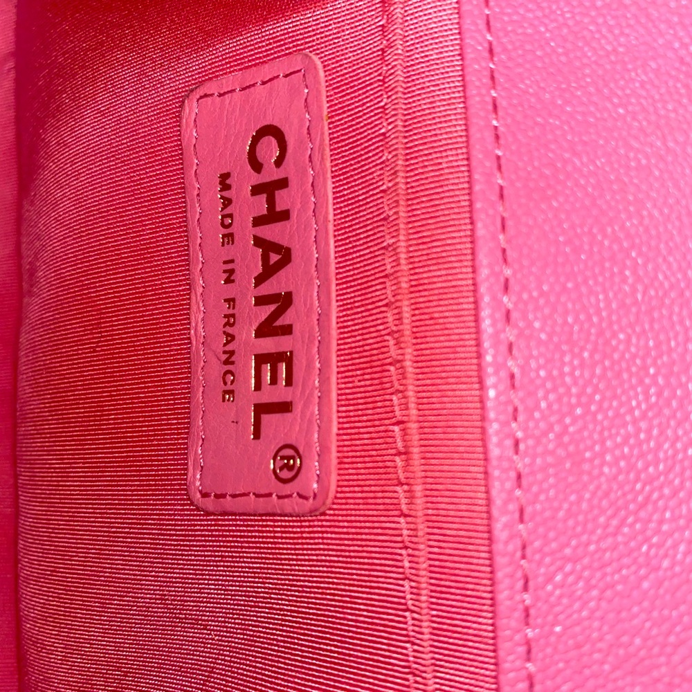 Chanel Caviar Quilted Medium Boy Flap Light Pink